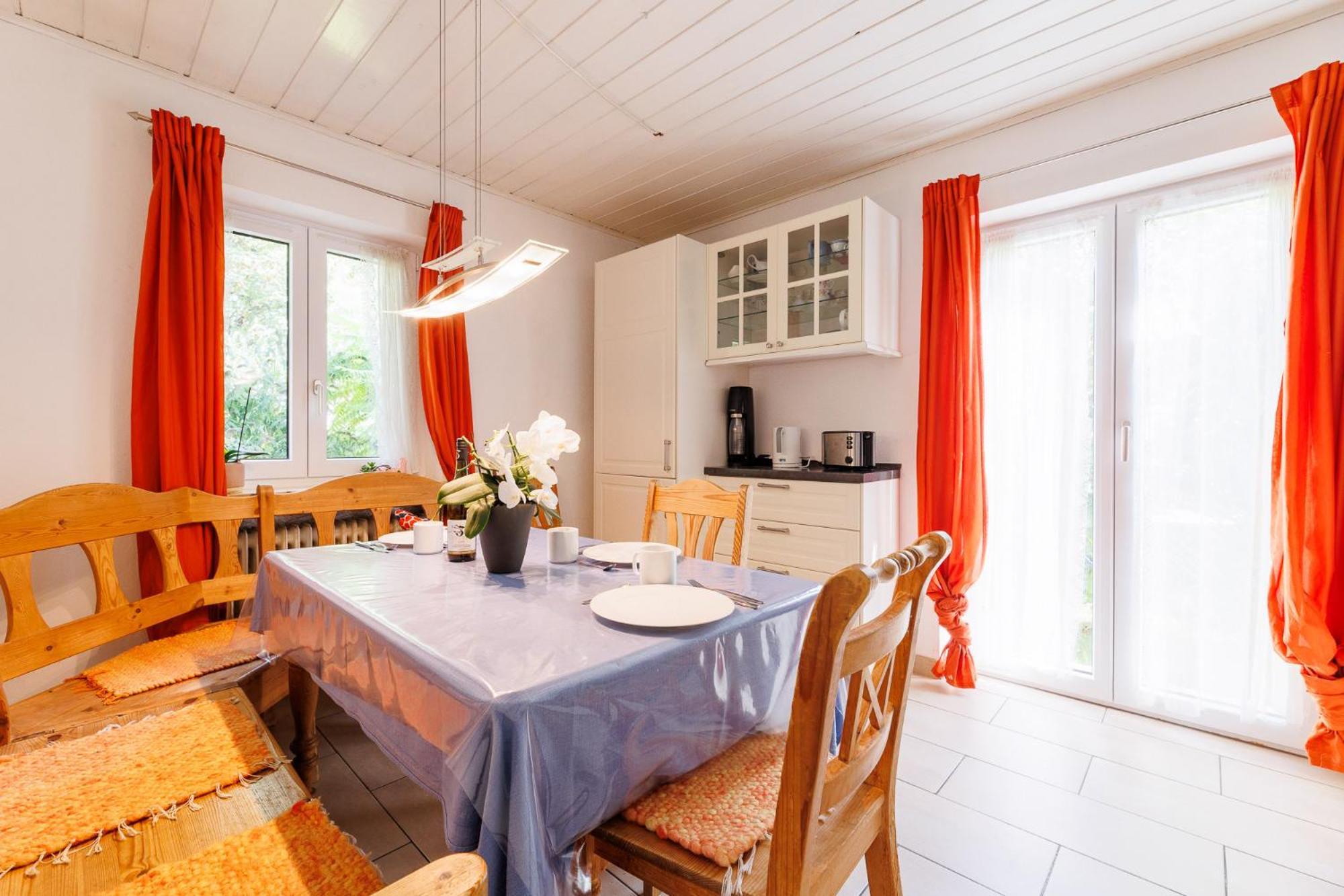 Haus Mit Wunderschoenem Ausblick Und Garten Garmisch-Partenkirchen Exterior foto